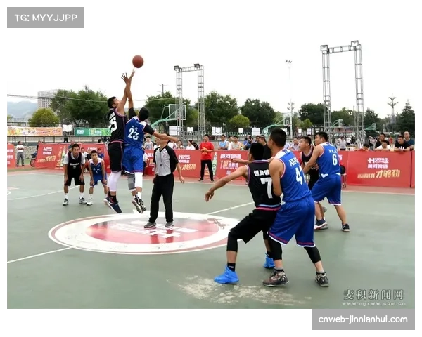 孝南区“引领杯”篮球联赛激情开赛，乡镇球队展现地方特色